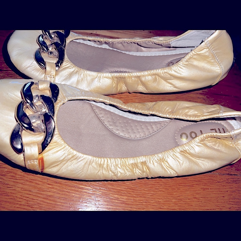 Me Too Flats - Picture 4 of 4